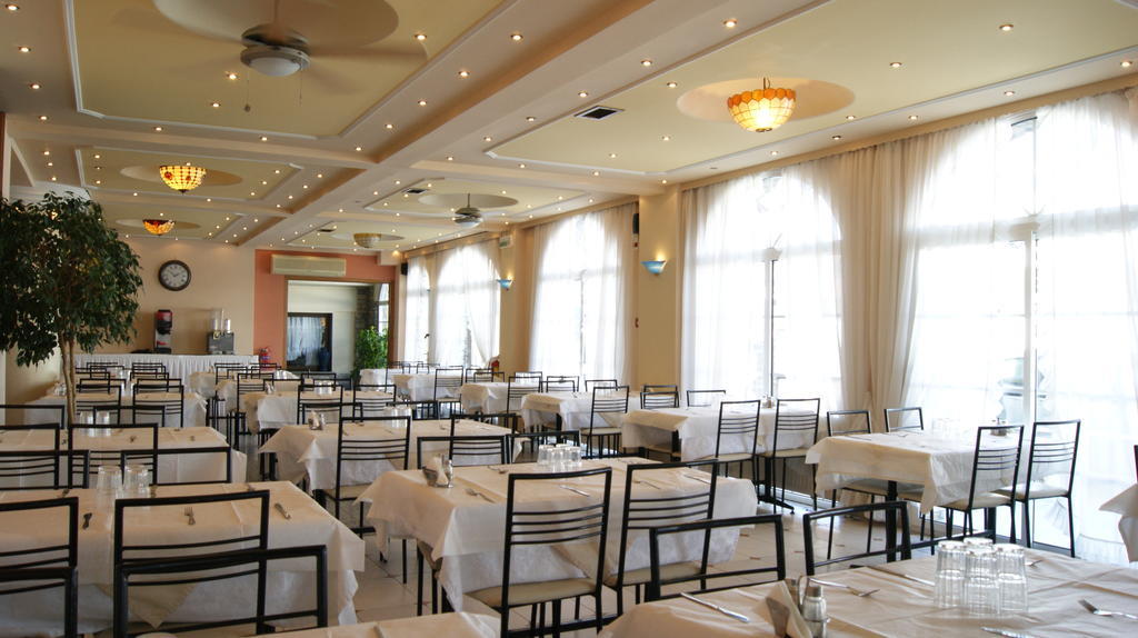 Atlantis Hotel Paralía Kültér fotó