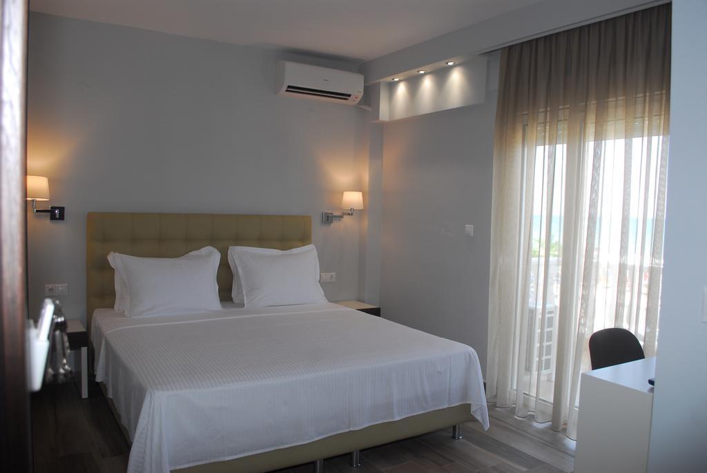 Atlantis Hotel Paralía Kültér fotó