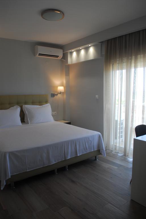 Atlantis Hotel Paralía Kültér fotó